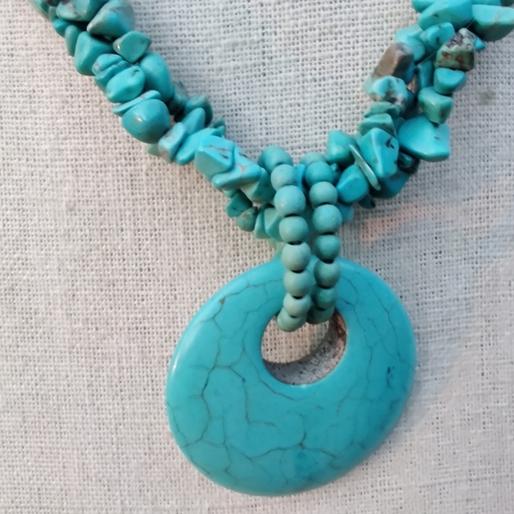 Boho Turquoise stone necklace - Picture 2 of 3